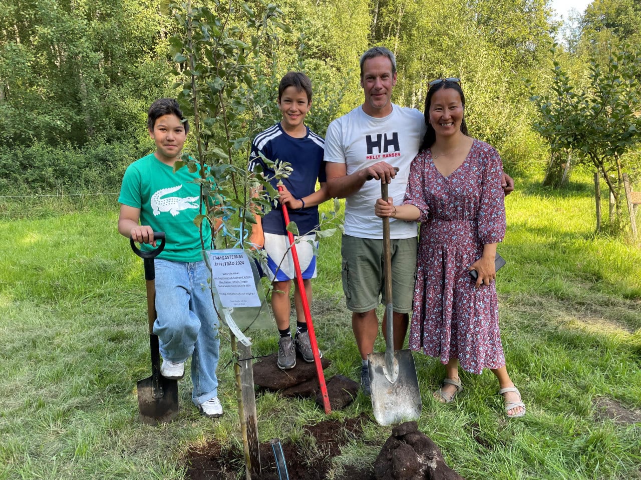 ggab-appletree-2024-02